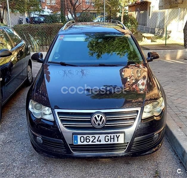 Usado VW Passat Advance 105 CV (77 kW) 2008 Negro Familiar