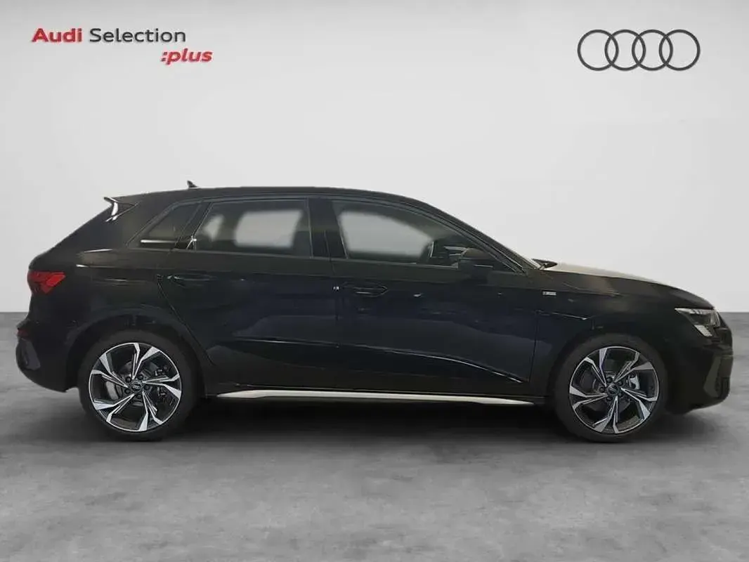 Usado Audi A3 Sportback 150 CV (110 kW) 2023 Negro Utilitario