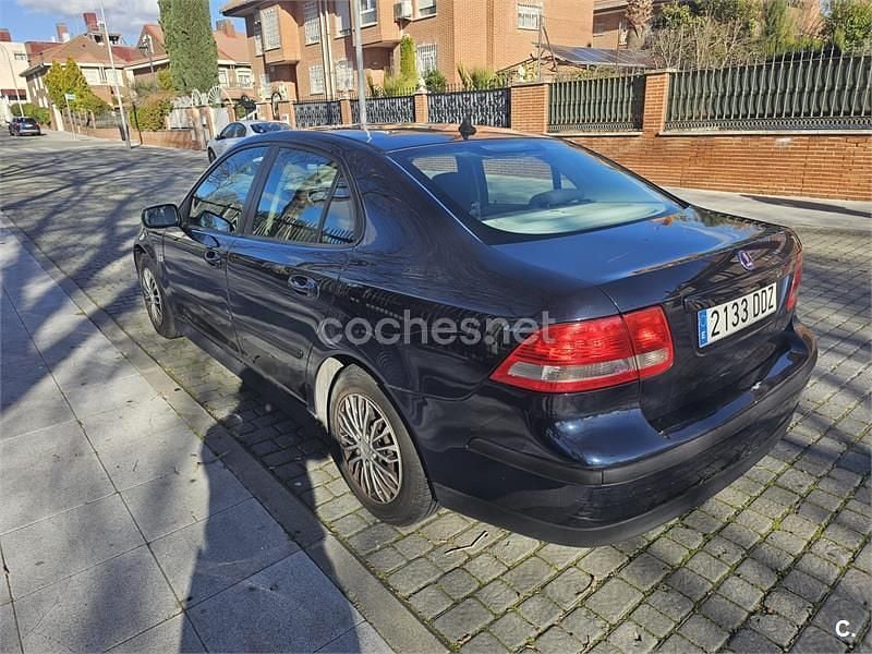 Usado Saab 9-3 Linear 120 CV (88 kW) 2004 Gris / plata Berlina