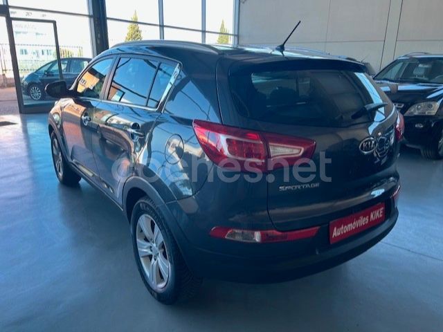 Usado Kia Sportage 136 CV (100 kW) 2012 Gris / plata SUV