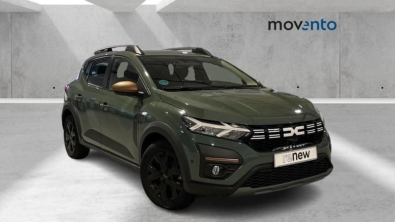Usado Dacia Sandero Extreme 110 CV (80 kW) 2024 Verde Berlina