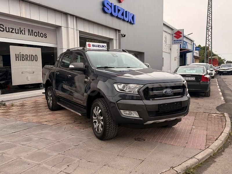 Usado Ford Ranger Wildtrack 200 CV (147 kW) 2019 Gris / plata Pickup/Camioneta