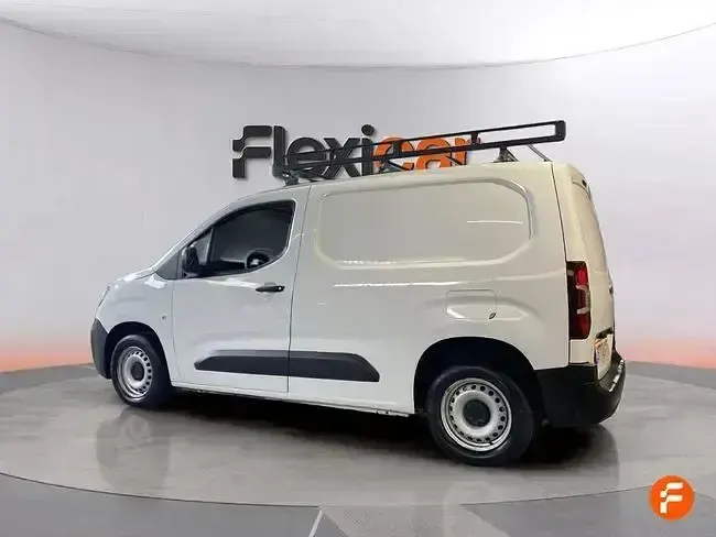 Usado Citroën Berlingo Feel 76 CV (55 kW) 2019 Blanco Monovolumen