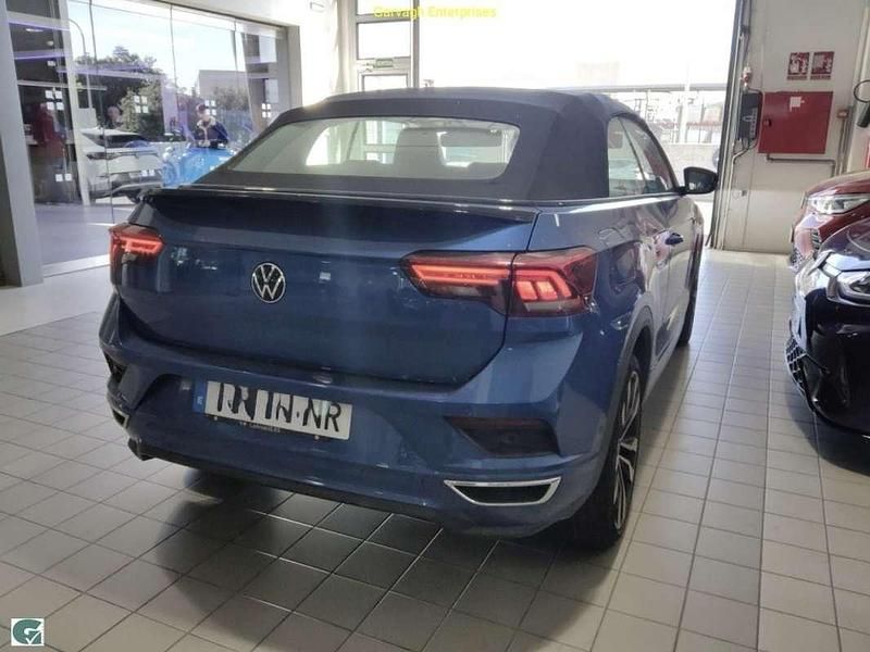 Usado VW T-Roc Cabriolet R-line 150 CV (110 kW) 2021 Azul Descapotable