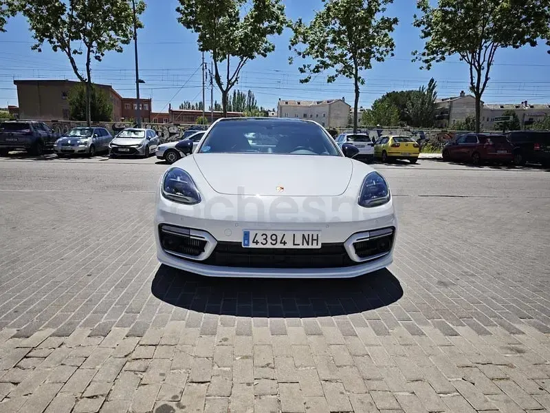 Usado Porsche Panamera 4 Executive 462 CV (339 kW) 2021 Blanco Utilitario