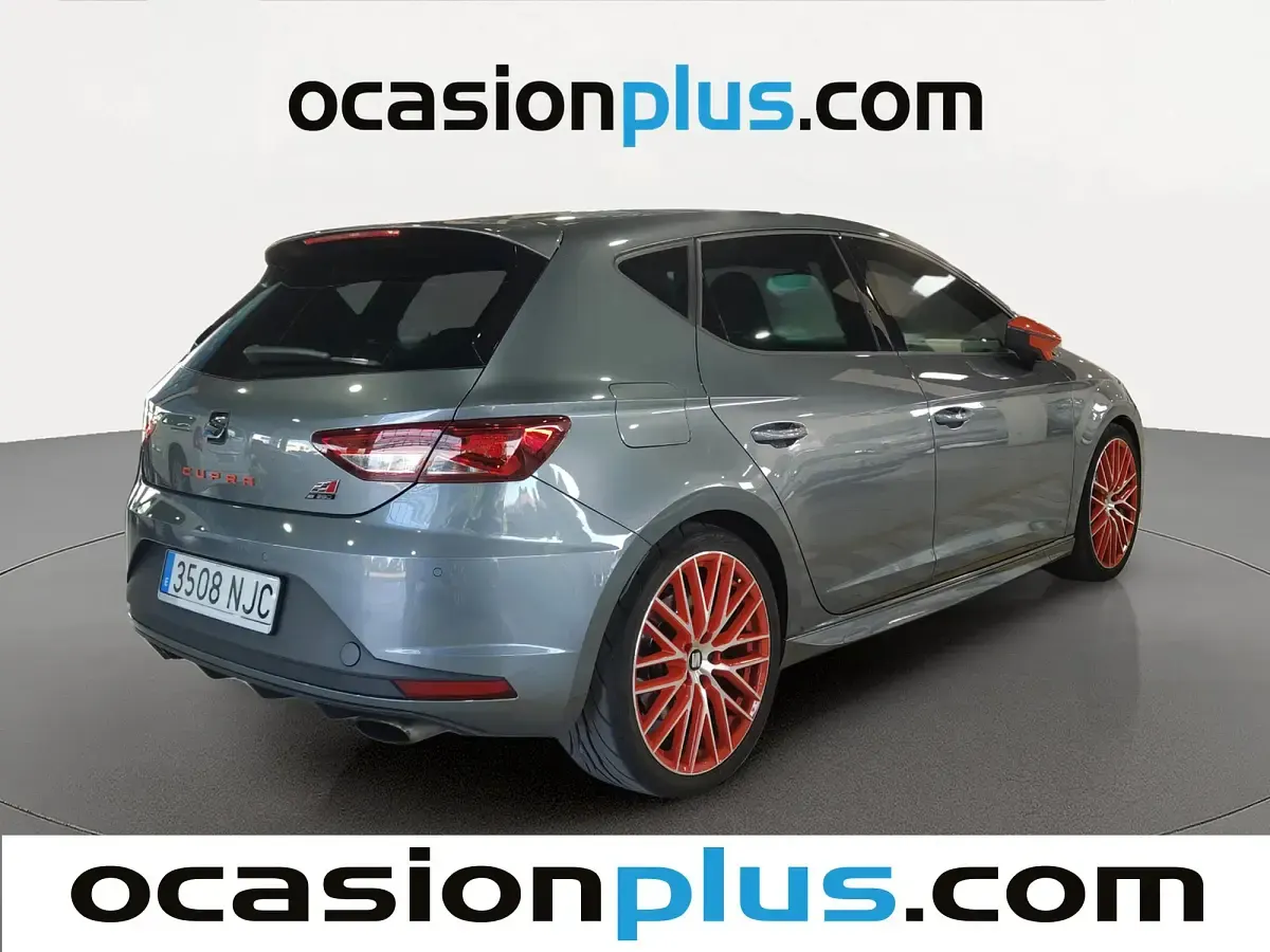 Usado Seat Leon CUPRA 290 CV (213 kW) 2017 Gris Utilitario