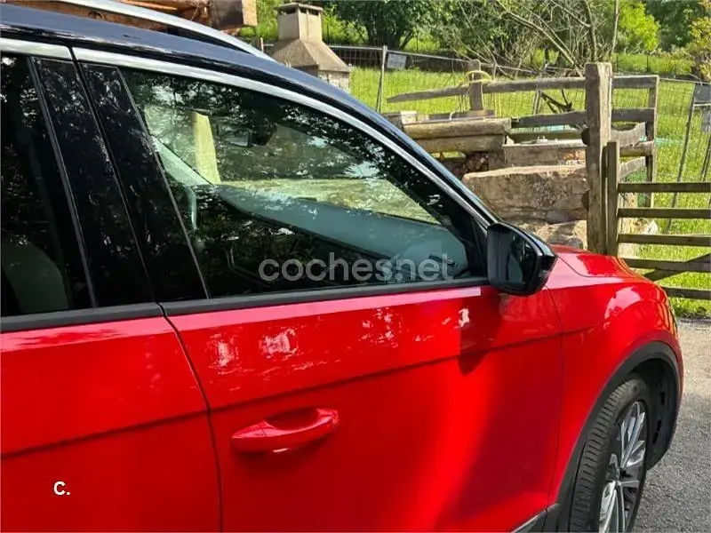 Usado VW T-Roc Sportline 150 CV (110 kW) 2018 Rojo SUV