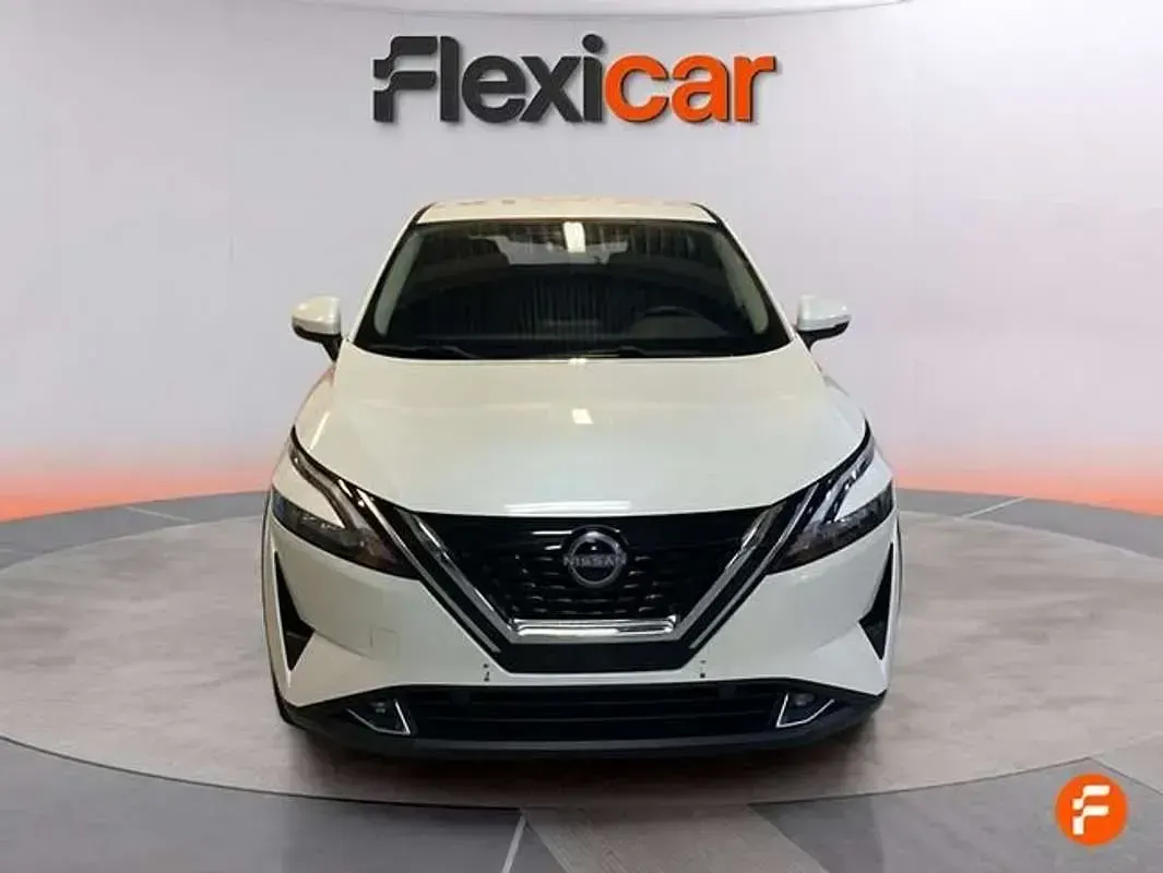 Usado Nissan Qashqai Acenta 190 CV (139 kW) 2024 Blanco SUV