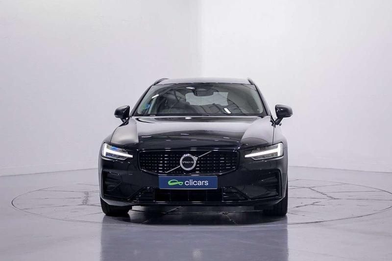 Usado Volvo V60 Plus 197 CV (144 kW) 2023 Negro Familiar