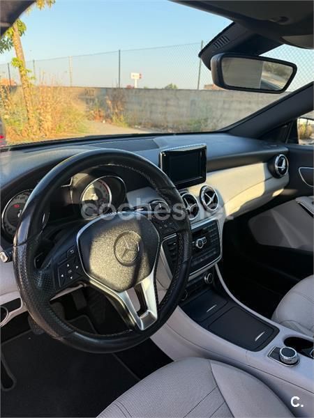 Negro Usado 2014 Mercedes CLA220 Urban Berlina | 17.000 € (Precio justo) - Imagen 1/4