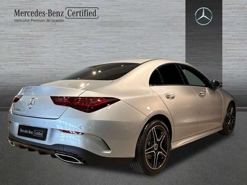 Usado Mercedes CLA220 190 CV (139 kW) 2025 Plateado Berlina