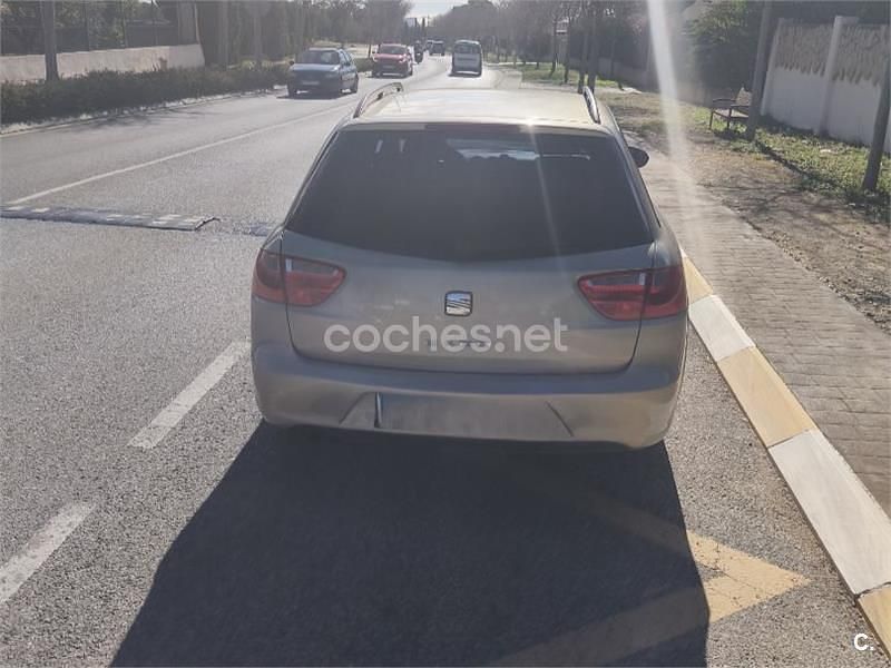 Usado Seat Exeo Style 143 CV (105 kW) 2009 Beige Familiar