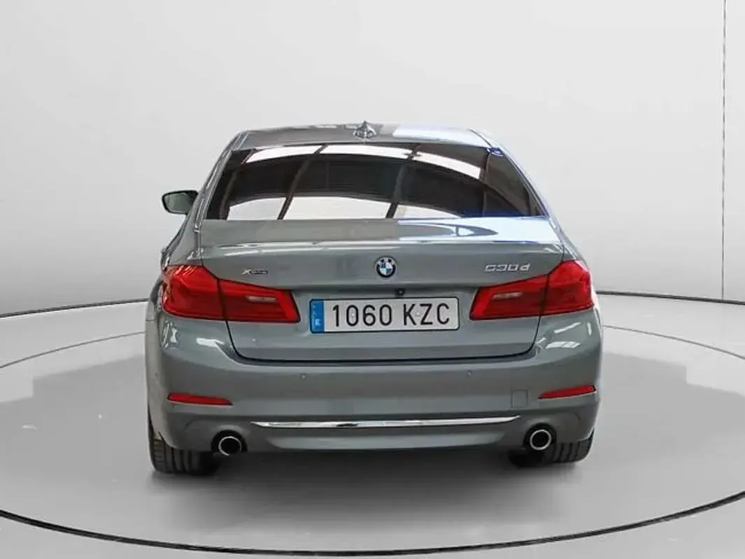 Usado BMW 530 Comfort Edition 265 CV (194 kW) 2019 Azul Berlina