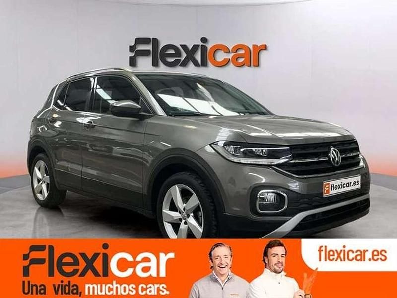 Usado VW T-Cross Advance 116 CV (85 kW) 2019 Gris SUV
