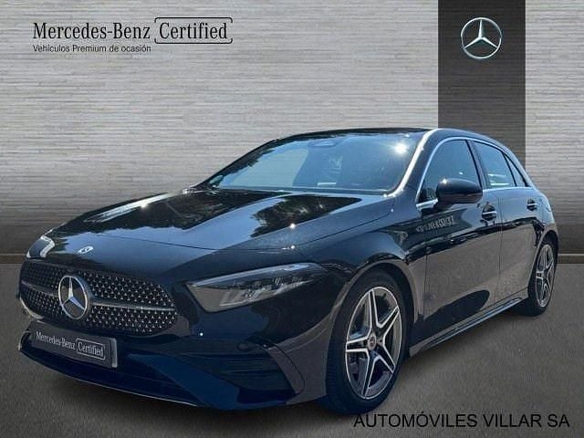 Usado Mercedes A180 136 HP (100 kW) 2025 Preto