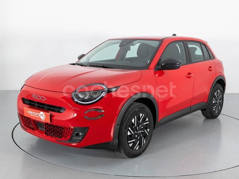 Rojo Usado 2024 Fiat 600 SUV | 20.500 € (Buen precio) - Imagen 1/4