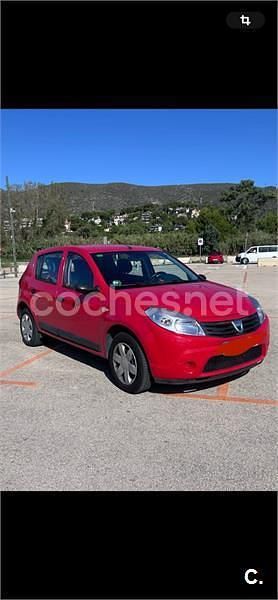 Rojo Usado 2012 Dacia Sandero Ambiance Berlina | 4500 € (Precio justo) - Imagen 1/4