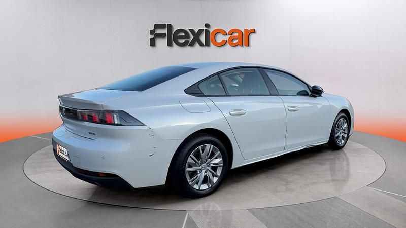 Usado Peugeot 508 Active 131 CV (96 kW) 2021 Blanco Berlina