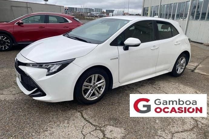 Usado Toyota Corolla Active 122 CV (89 kW) 2021 Blanco Utilitario