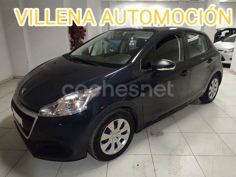 Gris / plata Usado 2016 Peugeot 208 Access Utilitario | 4950 € (Super precio) - Imagen 1/4