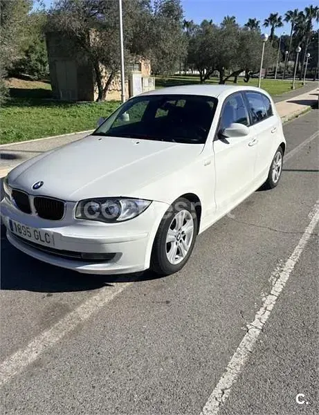 Usado BMW 116 122 CV (89 kW) 2009 Blanco Utilitario