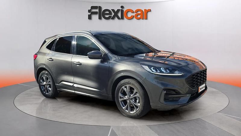 Usado Ford Kuga ST-Line 120 CV (88 kW) 2024 Gris SUV