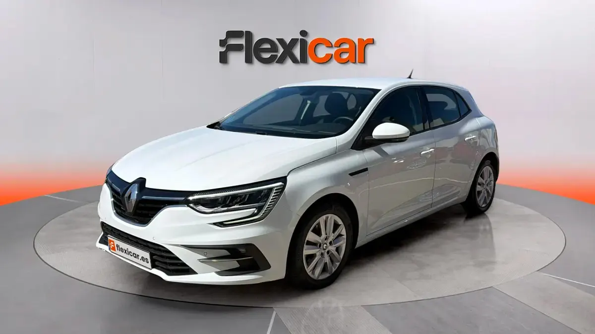 Usado Renault Mégane II Equilibre 115 CV (84 kW) 2023 Blanco Berlina