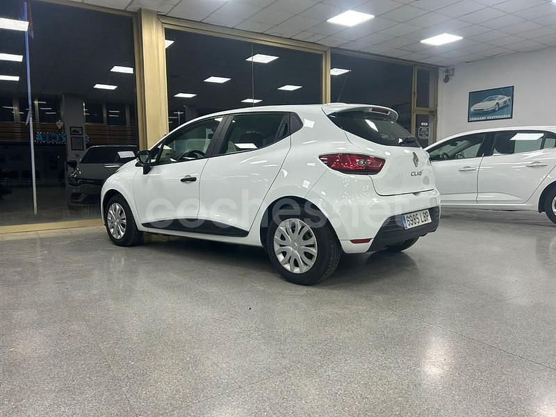 Usado Renault Clio V Business 72 CV (52 kW) 2020 Blanco Berlina