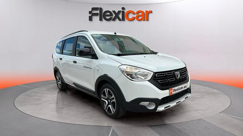 Usado Dacia Lodgy 116 CV (85 kW) 2021 Blanco Monovolumen