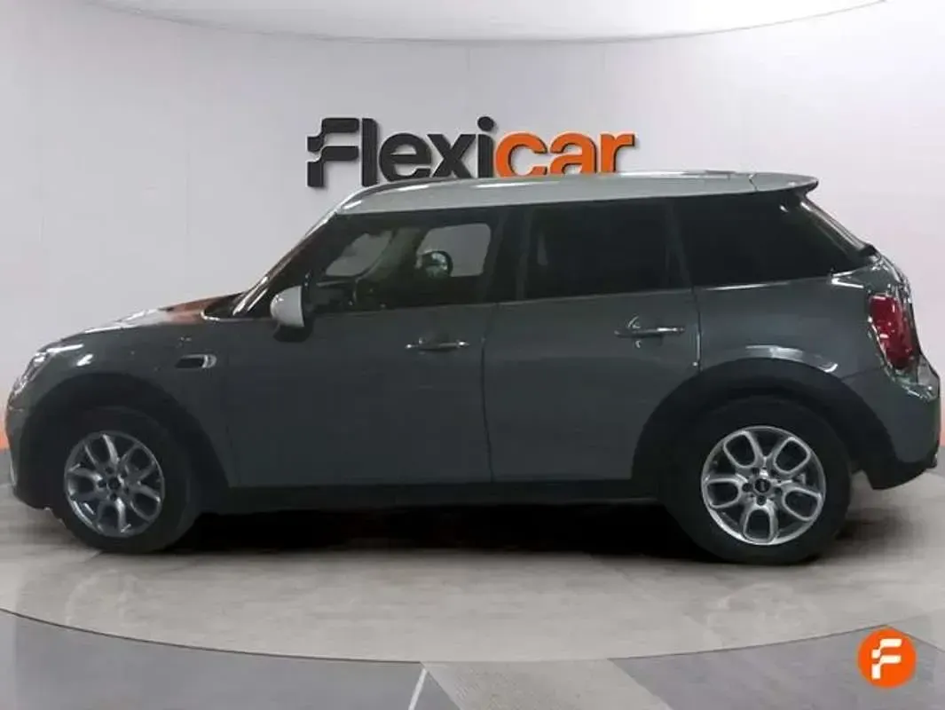 Usado Mini Cooper 136 CV (100 kW) 2018 Gris Utilitario