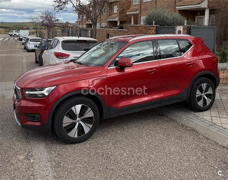 Usado Volvo XC40 Inscription 262 CV (192 kW) 2020 Rojo SUV