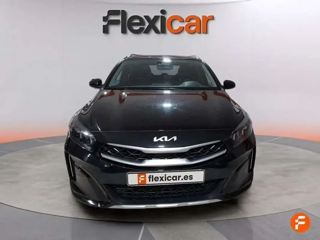 Usado Kia XCeed 120 CV (88 kW) 2023 Azul SUV