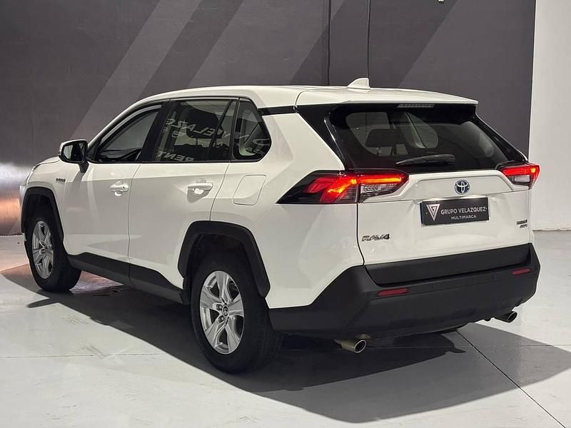 Usado Toyota RAV4 Hybrid Business Edition 222 CV (163 kW) 2020 Blanco SUV