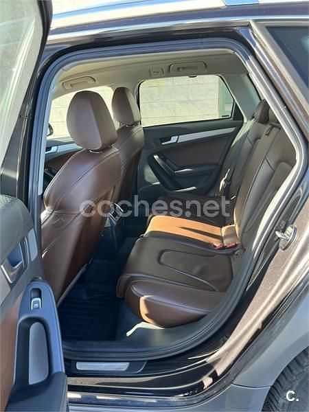 Usado Audi A4 Allroad 190 CV (139 kW) 2014 Gris / plata Familiar