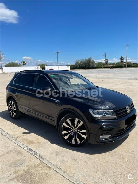 Negro Usado 2017 VW Tiguan Sportline SUV | 24.000 € (Precio justo) - Imagen 1/4