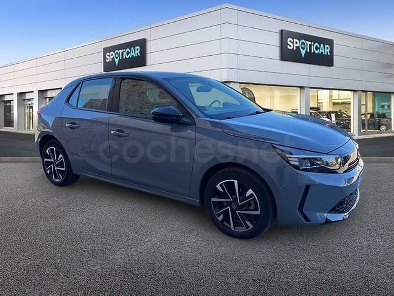 Usado Opel Corsa 101 CV (74 kW) 2024 Gris / plata Utilitario