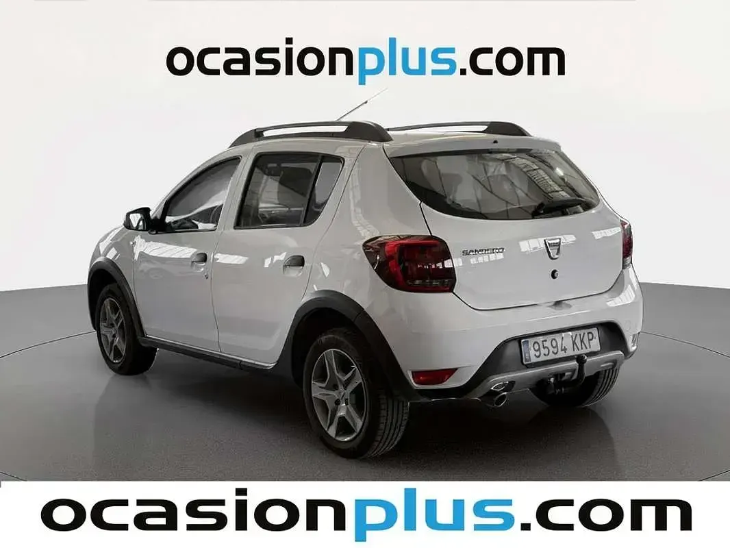 Usado Dacia Sandero Stepway Ambiance 90 CV (66 kW) 2018 Blanco Utilitario