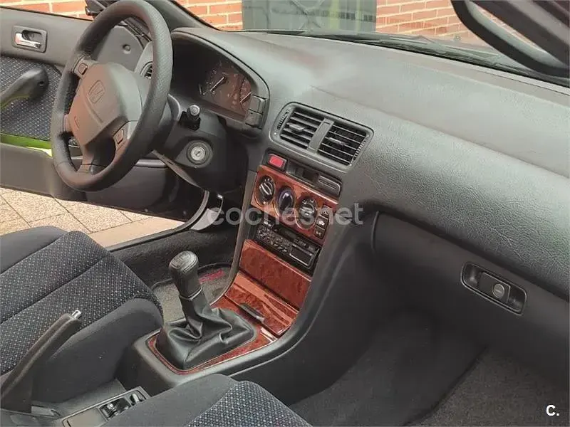 Usado Honda Accord 115 CV (84 kW) 1996 Negro Berlina