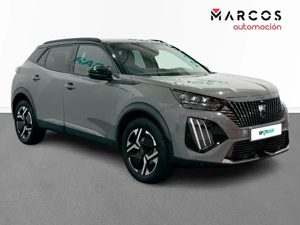 Usado Peugeot 2008 GT 130 CV (95 kW) 2024 SUV