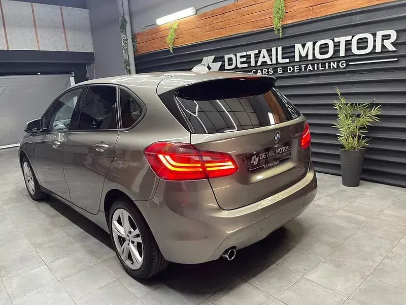 Usado BMW 218 Advantage 150 CV (110 kW) 2015 Beige Familiar