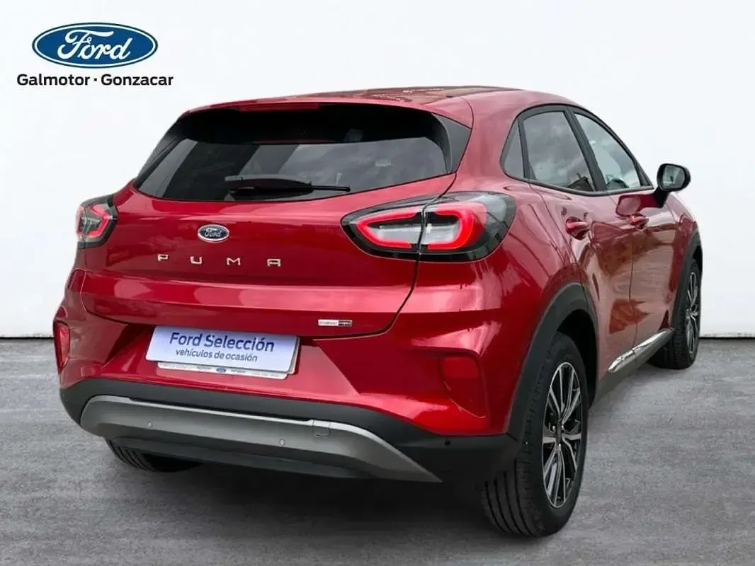 Usado Ford Puma Titanium 125 CV (91 kW) 2023 Rojo SUV
