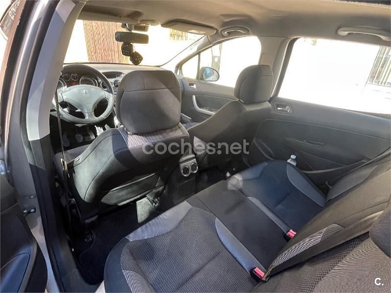 Usado Peugeot 308 Sport 110 CV (80 kW) 2009 Gris / plata Berlina