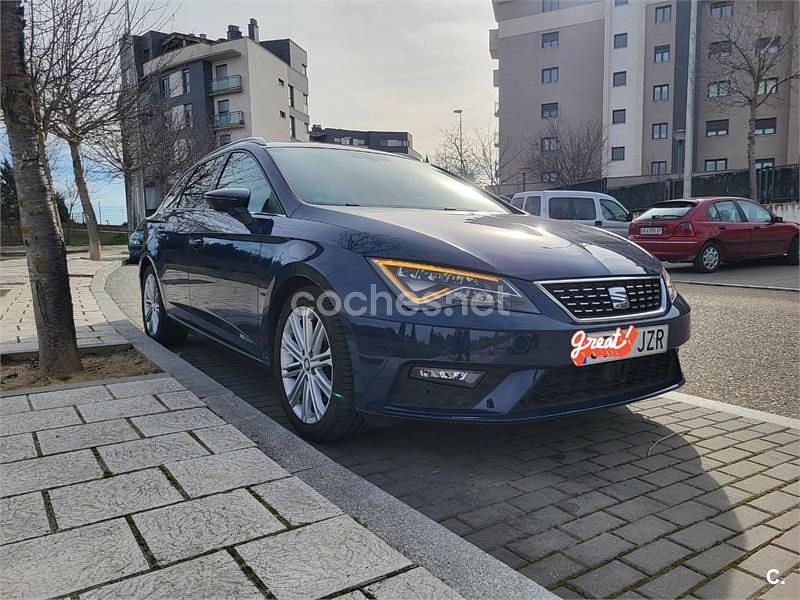 Usado Seat Leon ST XCELLENCE 150 CV (110 kW) 2017 Azul Familiar
