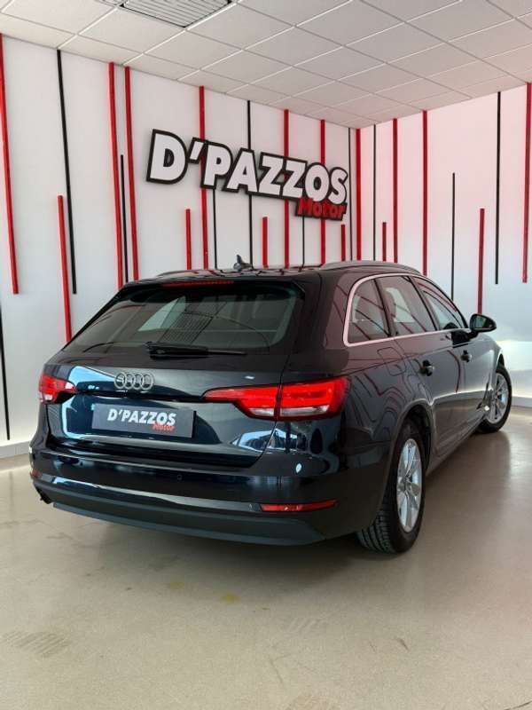 Usado Audi A4 Advanced 150 CV (110 kW) 2018 Azul Familiar
