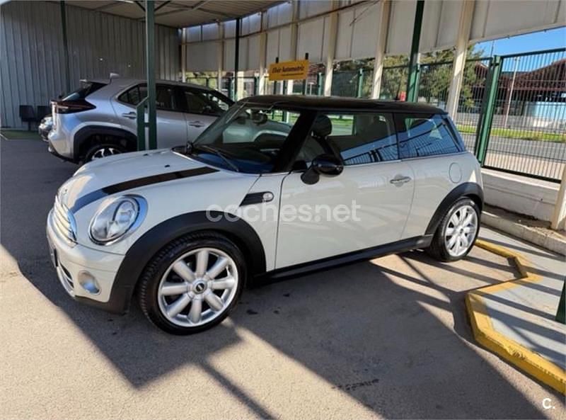 Usado Mini Cooper D 110 CV (80 kW) 2008 Beige Utilitario
