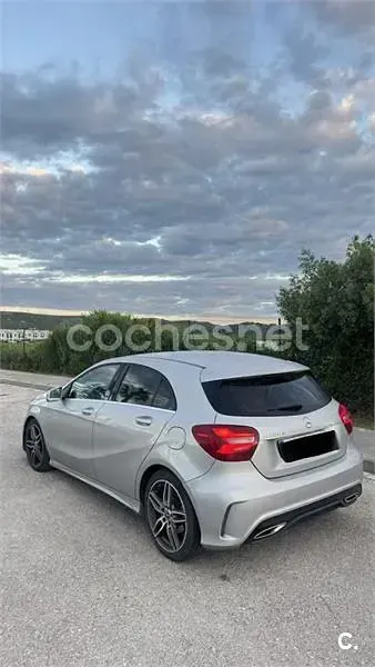Käytetty Mercedes A200 136 HP (100 kW) 2017 Harmaa Sedan