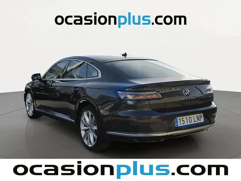 Usado VW Arteon Elegance 150 HP (110 kW) 2021 Cinzento Sedan