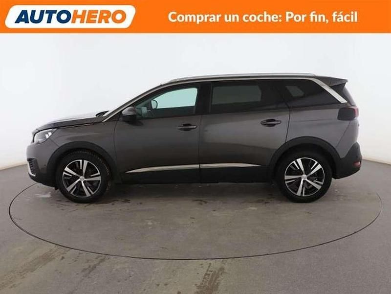 Usado Peugeot 5008 Allure 131 CV (96 kW) 2020 Gris SUV