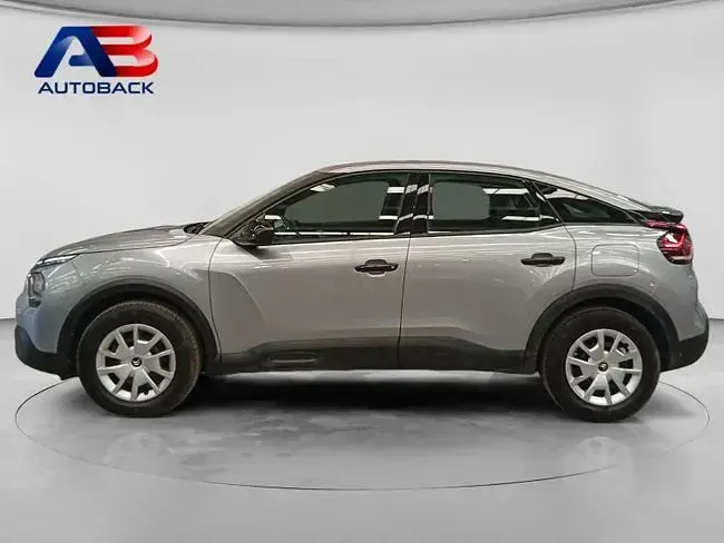 Usado Citroën C4 Live 110 CV (80 kW) 2022 Gris claro Berlina