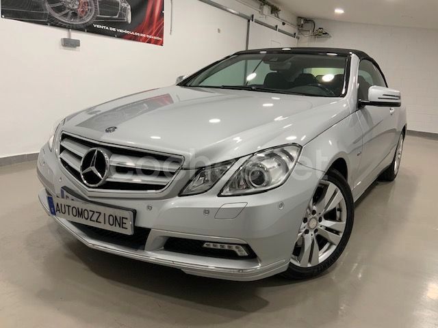 Gris / plata Usado 2010 Mercedes E350 Elegance Descapotable | 16.999 € (Buen precio) - Imagen 1/4
